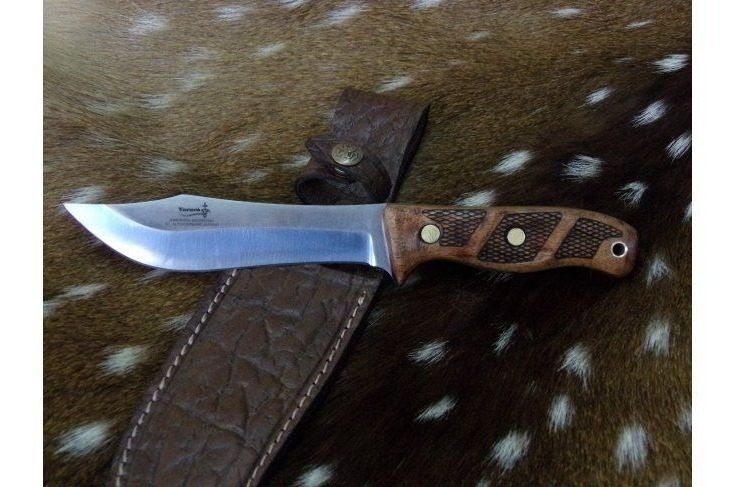 Cuchillo Yarara Cazador 2 C/ Vaina Cuero Artesanal Marrón Claro