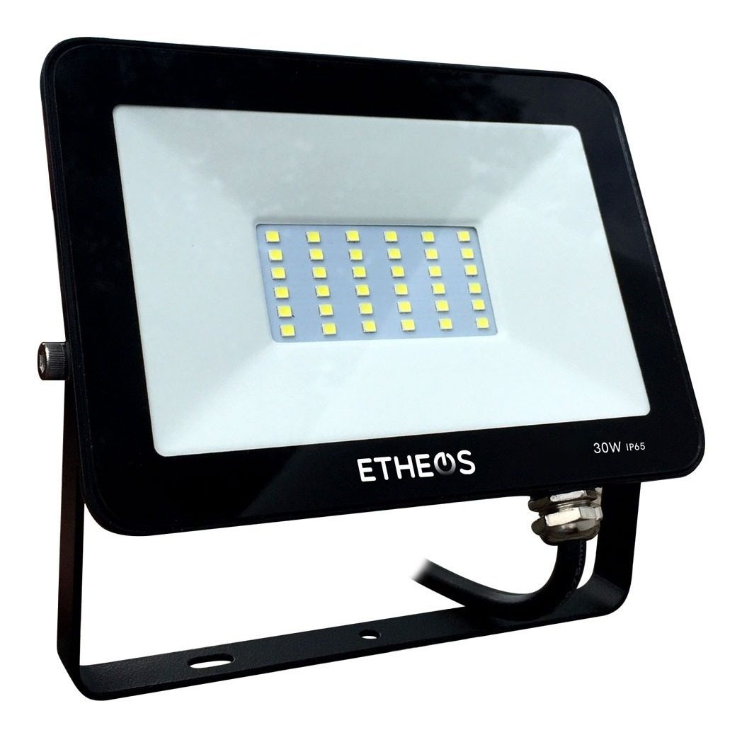 Reflector Led 30 Watts 2550 Lumens Calido 3000k Ip65 Negro Blanco Cálido