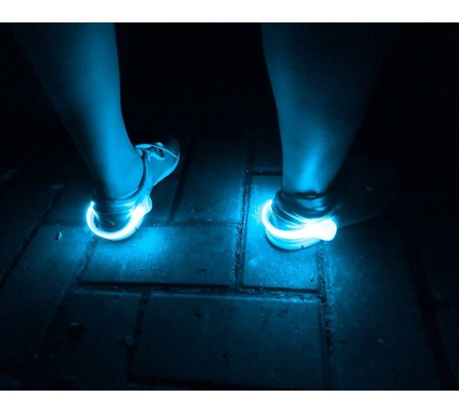 Luz Led Clip Para Zapatillas 2 Modos Azul A Pila - 1